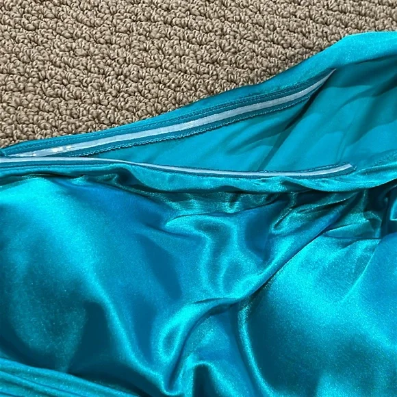 Adrianna Papell Boutique Teal Green Sheath Dress size 14 One Shoulder Satin - Picture 10 of 16